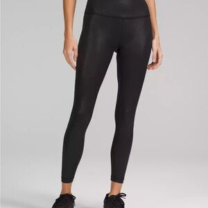 Lululelom wunder train tights HR 28” size 2 black foil special edition